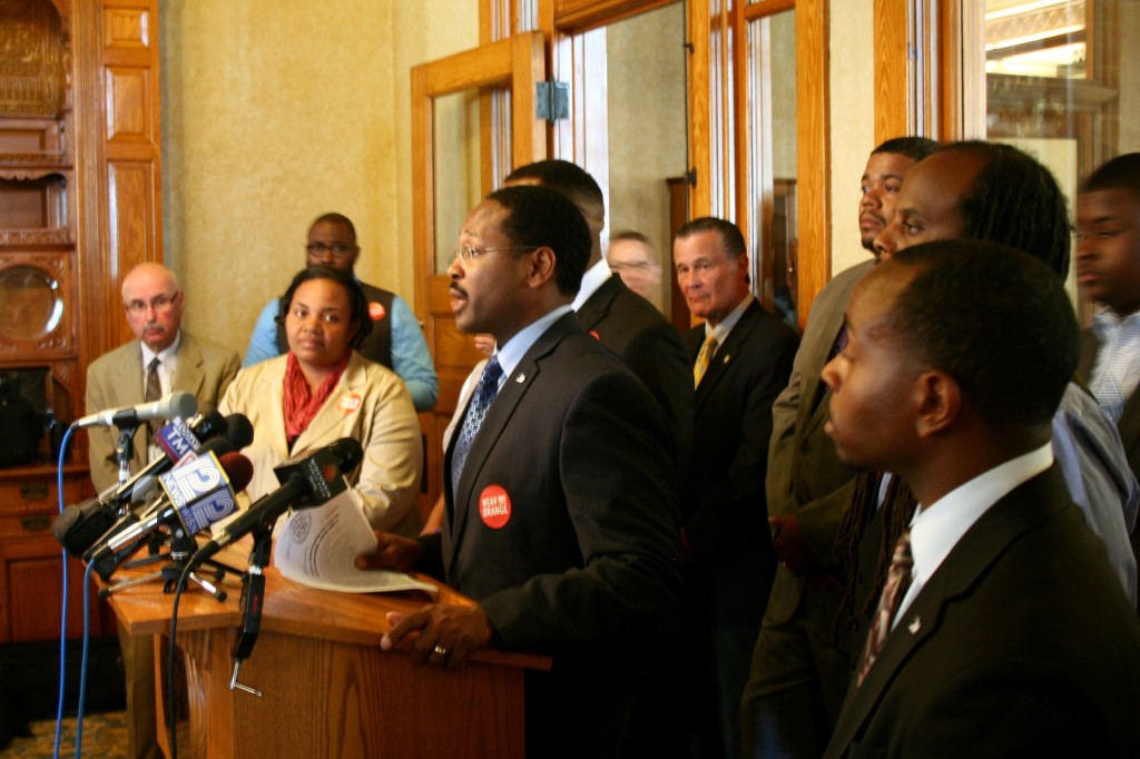 Common Council President Ashanti Hamilton and 11 of the city’s 14 other aldermen unveiled a multi-pronged anti-violence initiative. (Photo by Jabril Faraj)