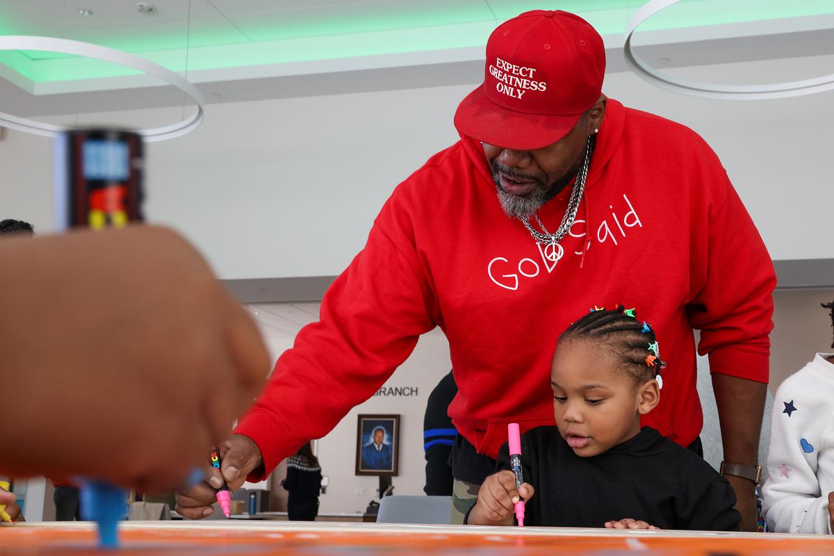 Milwaukee celebrates King’s legacy at MLK library