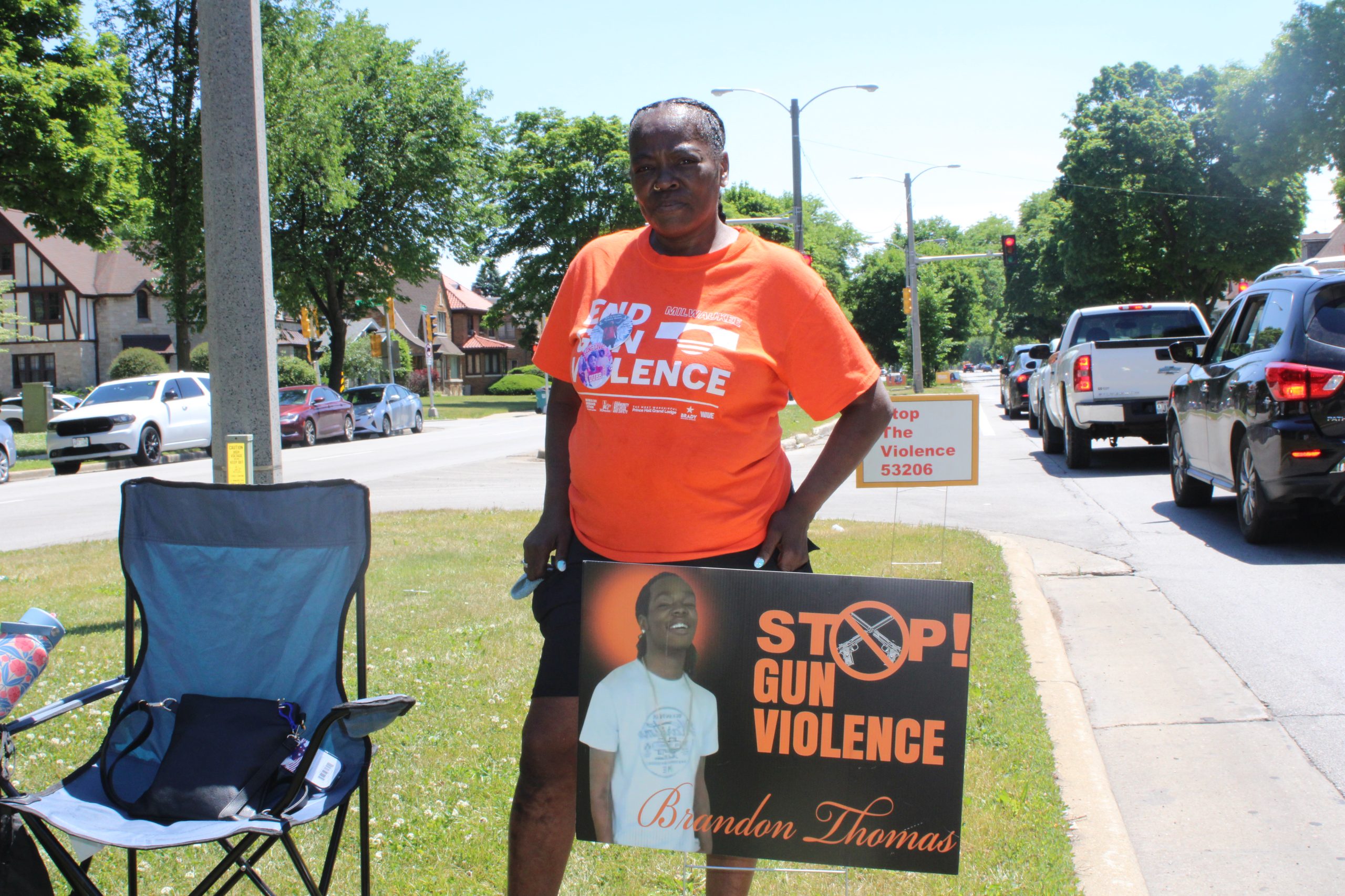 Yard signs put faces to Milwaukee gun violence